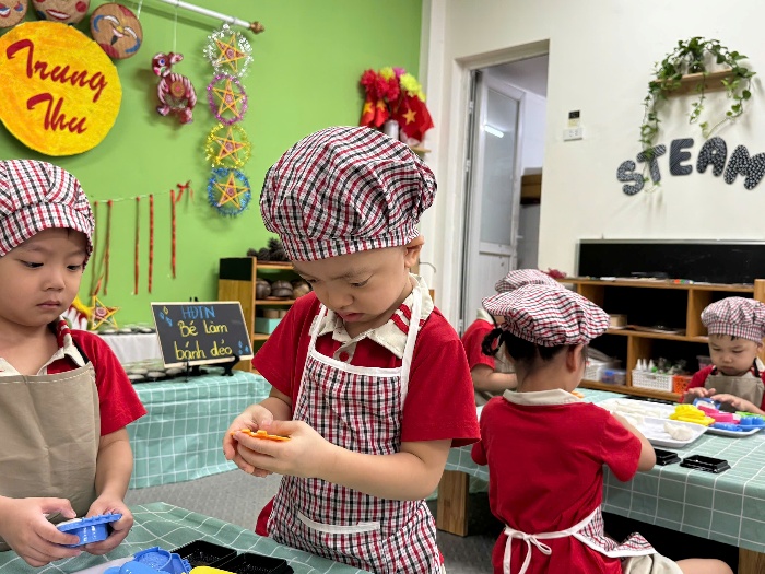 A group of children in a classroom
AI-generated content may be incorrect.