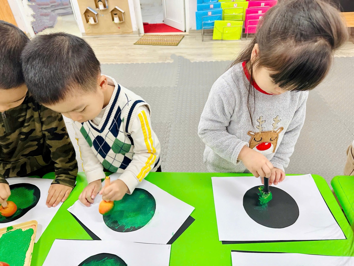 D:\Bài truyền thông C2\anh\Gio trai dat\z6427789760952_3ea017b7b0f9c15ea23ded40068441b4.jpg