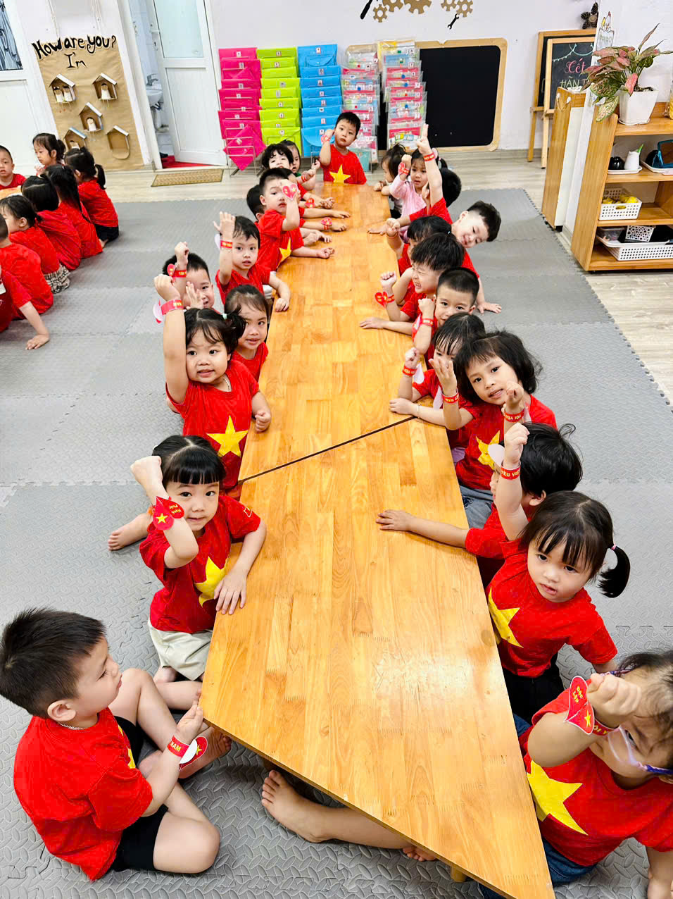 D:\Bài truyền thông C2\30.4\ảnh\z6527080089659_75c786df0bd3d230e88d76fadd7a09f1.jpg