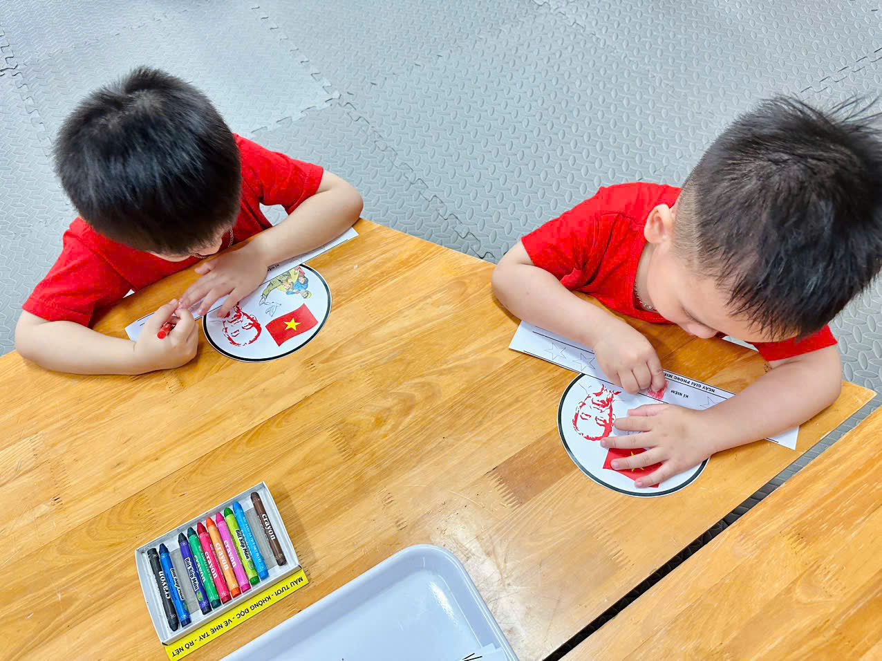 D:\Bài truyền thông C2\30.4\ảnh\z6527123034616_695b20923022913ab4d9e556d200ef38.jpg