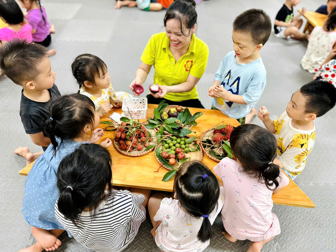 D:\Bài truyền thông C2\Hương vị mùa hè\z6809646177911_19697ad36af2da3c9f175d9ca0cc0e94.jpg